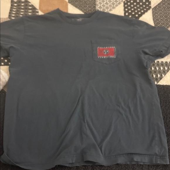Volunteer Traditions Tennessee State Flag Dark Blue/Gray T-Shirt - Picture 1 of 4